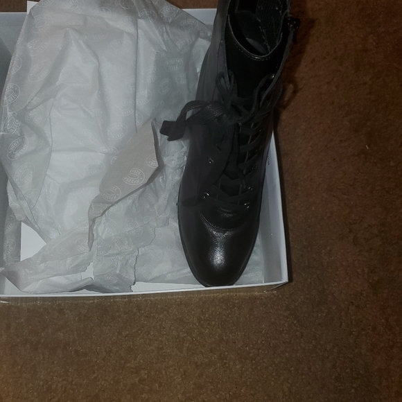 Latch Heeled Combat Boot - Picture 4 of 5